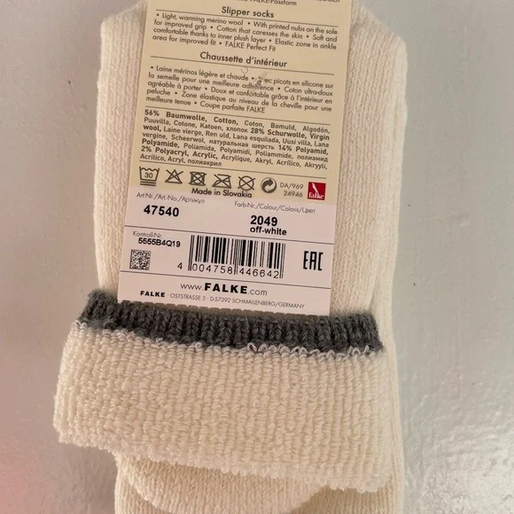 NWT Cuddle Pads Women’s House Socks - Picture 3 of 4